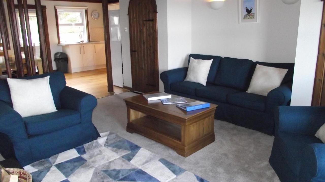 Craobh Marina Cottages Craobh Haven Exteriör bild
