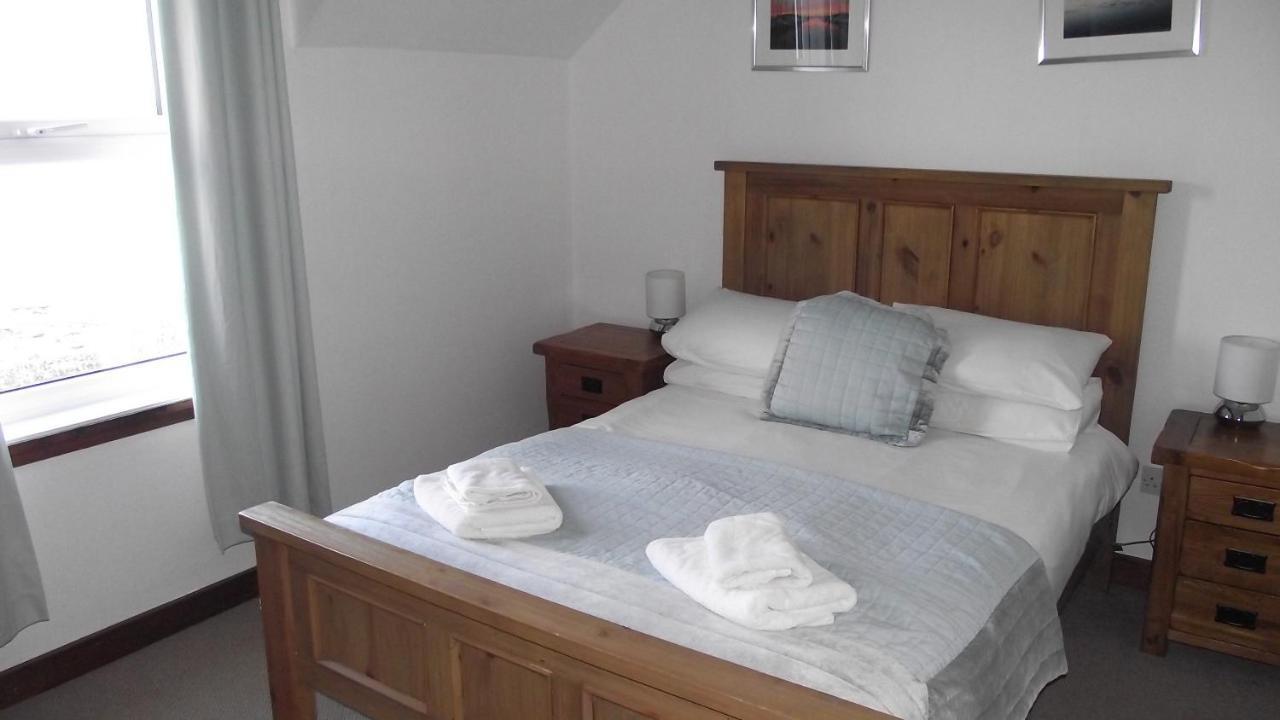 Craobh Marina Cottages Craobh Haven Exteriör bild